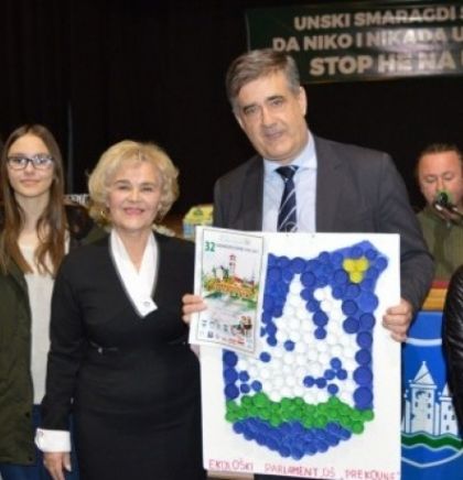 Više od 100 mališana dobilo članske karte Unskih smaragda