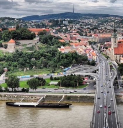 Vijesti iz FIJET-a: Bratislava ovogodišnji dobitnik "Zlatne jabuke"