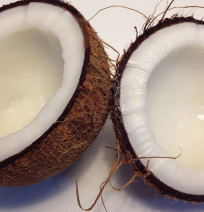 Kokosovo ulje: Čarobna namirnica za zdravlje, njegu kože i kose
