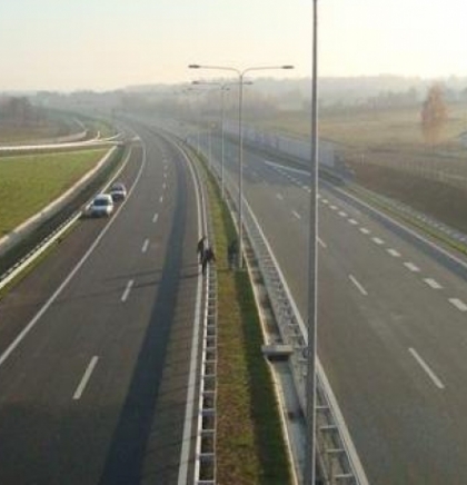  Zbog redovnog održavanja tunela &bdquo;1.mart&ldquo;, večeras od 22 sata do sutra ujutro do 05 sati bit će zatvorena dionica A-1 Zenica 