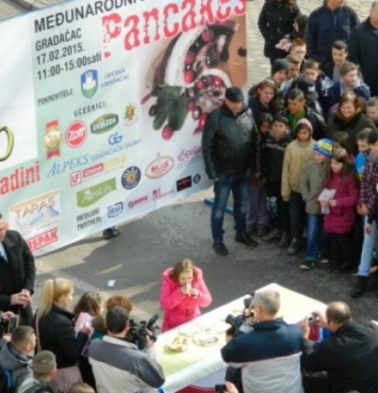 Dan palačinaka u Gradačcu, Zenici i Bihaću