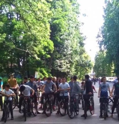Svjetski dan zaštite okoliša - 200 učenika na biciklijadi na Vrelu Bosne