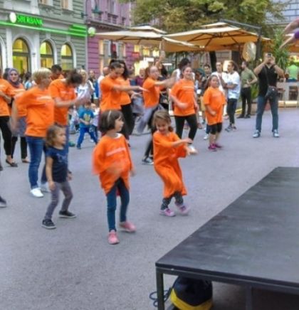 Uz zumba ples u Sarajevu obilježen 'Narandžasti dan'