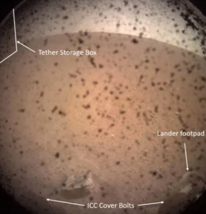 NASA has just released stunning photos of Mars..