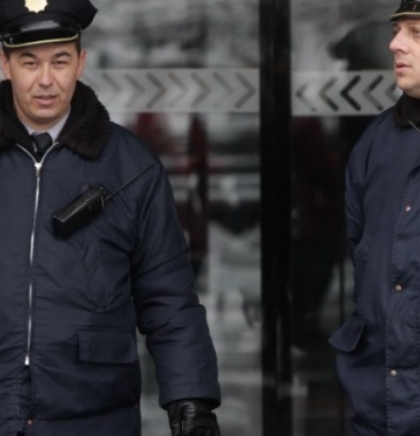 Pojačano prisustvo policijskih službenika na terenu za doček Nove godine