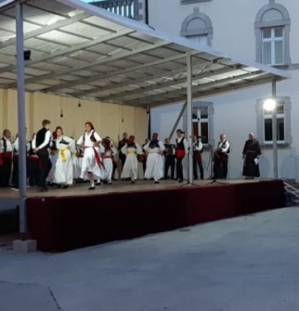 U Tomislavgradu održana večer folklora i tradicijskih običaja