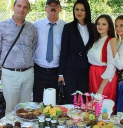 Ministrica Brašnjić je u Sapni otvorila manifestaciju 'Dani jabuke i pekmeza'