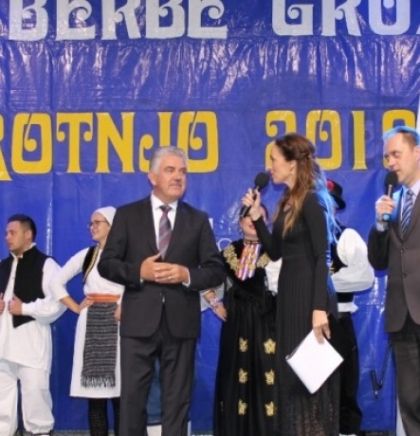 Herceg otvorio manifestaciju 'Dani berbe grožđa' u Čitluku