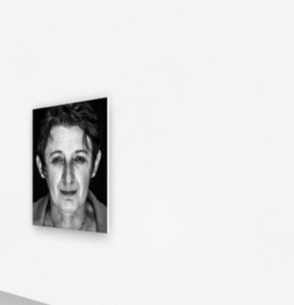 Online izložba 'Lično' portreti žrtava rata s porukama budućnosti