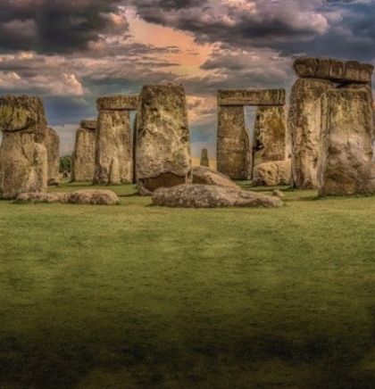 Pronađene misteriozne neolitske tvorevine u blizini Stonehengea