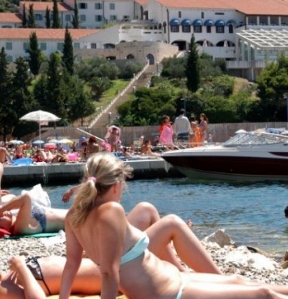 U augustu u FBiH 42 hiljade turista, 55,5 posto stranih gostiju iz Srbije