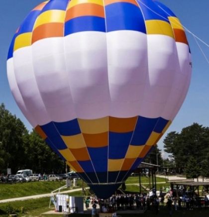 Na Trebeviću promovirana nova turistička atrakcija, let balonom