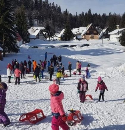 Ski centar Ponijeri kod Kaknja sutra otvara svoje staze za skijanje i sankanje