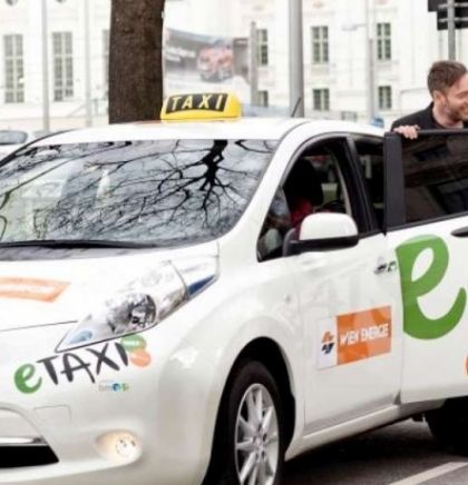 Od 2025. godine u Beču će saobraćati samo električna taksi vozila