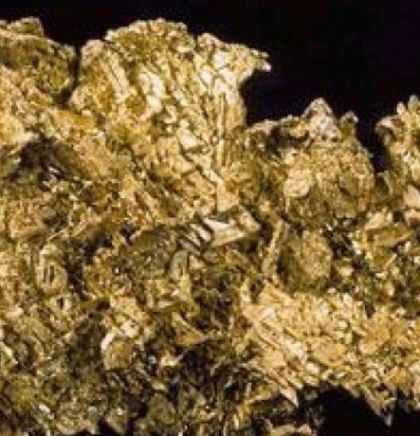 Amaterski kopač zlata u Australiji pronašao kamen sa zlatnim grumenom od 2,6 kilograma