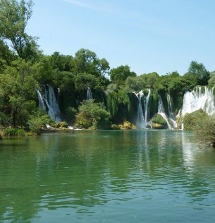 Vodopad Kravica: Nadnaravna ljepota, avantura, povijest…