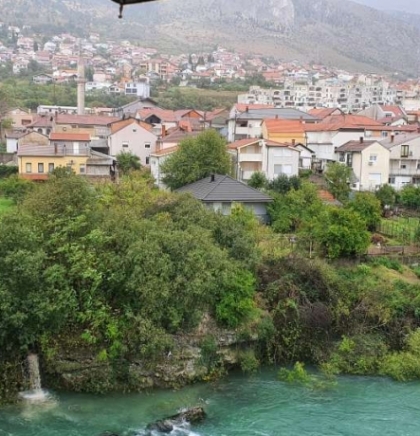 U BiH oblačno s kišom, najviša dnevna temperatura od 20 do 26 stepeni