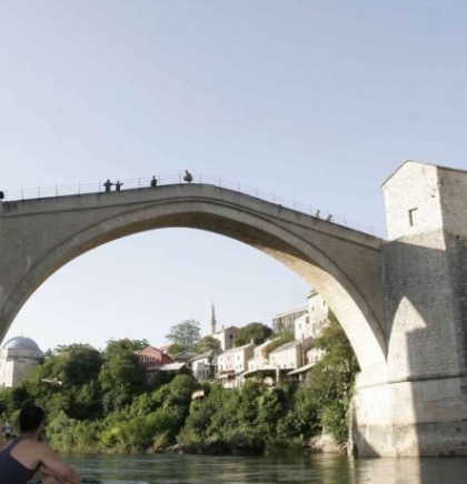 U Bosni sunčano uz umjerenu oblačnost, u Hercegovini sunčano