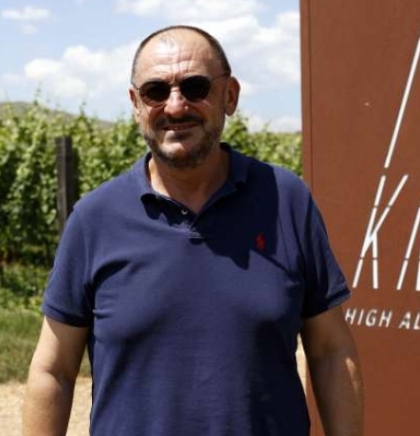 Ivica Dilber mijenja standarde u vinarstvu: Planinski' vinogradi na preko 900 metara visokim padinama Duvanjskog polja (VIDEO)