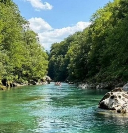 RAFTING NA DVIJE RIJEKE: Pejzažno čudo, prirodni kaleidoskop i nezaboravno iskustvo koje se pamti cijeli život