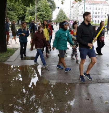 Danas u BiH oblačno i nestabilno vrijeme, &scaron;irom zemlje ki&scaron;a, pljuskovi i grmljavina