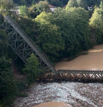 Volonterska akcija uklanjanja otpada na potezu od Konjica do Mostara 19. i 20. oktobra