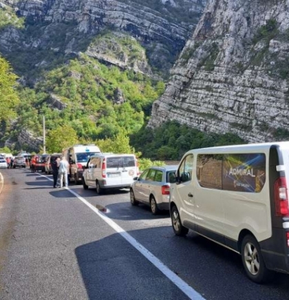 BIHAMK - Zbog kolektivne dženaze danas od 13 do 17 sati bit će otvoren put M17 Mostar - Jablanica