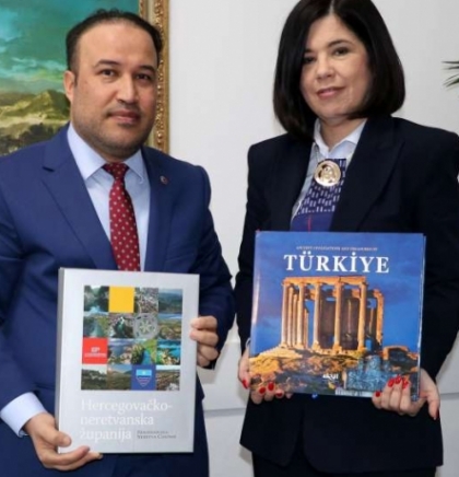 Ekinci i Buhač razgovarali o mogućnostima uspostave redovne zračne linije Mostar-Istanbul