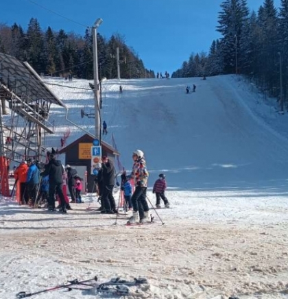 Radovi na ski stazi na Ponijerima omogućit će da ona bude u pogonu i u periodima s manje snijega