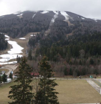 Na Bjela&scaron;nici minus 8 stepeni, danas oblačno, u nizinama slaba ki&scaron;a, u vi&scaron;im područjima slab snijeg