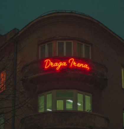 Neonski natpis Draga Irena i dalje privlači pažnju Sarajlija i turista
