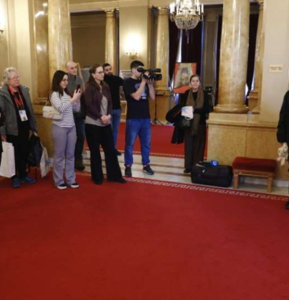 Otvorene dvije izložbe u Narodnom pozori&scaron;tu u okviru Festivala 'Sarajevska zima'