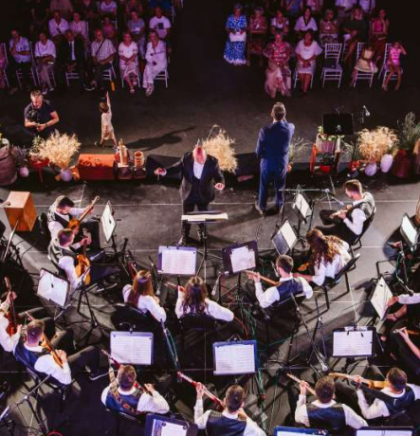 Otvoren Prvi međunarodni festival tambura&scaron;ke glazbe 'TamburaMo'
