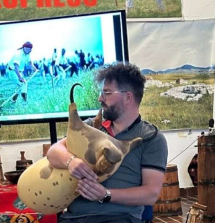 Kupres: Održano predavanje o tradicijskoj glazbi i kosidbi