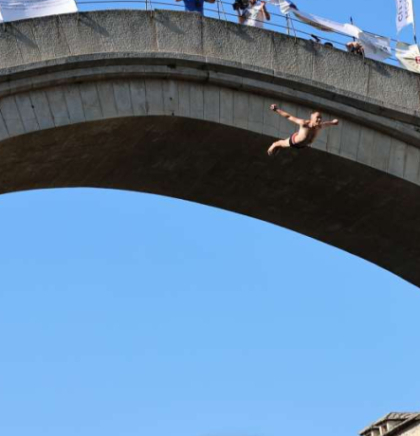 U nedjelju tradicionalni 459. skokovi sa Starog mosta