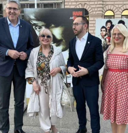 Avdić i Toma&scaron;ević na izložbi 'Sarajevska pop-rock scena 1961&ndash;1991' u Zagrebu