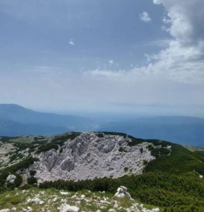Planine spajaju ljude: Pohod na Bijele vode i Plavac