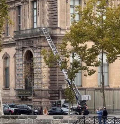 Nova atrakcija Louvrea: Prozor kroz koji su lopovi u&scaron;li i ukrali nakit vrijedan 88 miliona eura