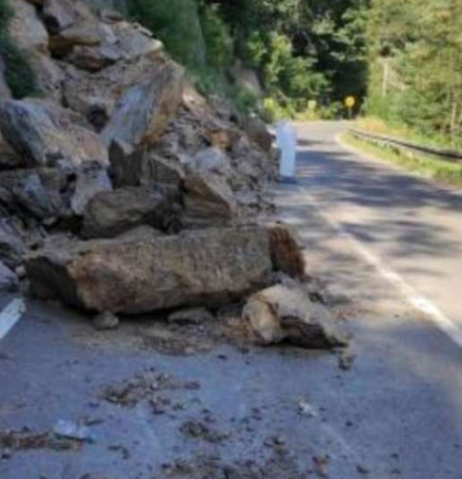 Mjestimično vlažni kolovozi, oprez zbog magle i odrona na pojedinim dionicama