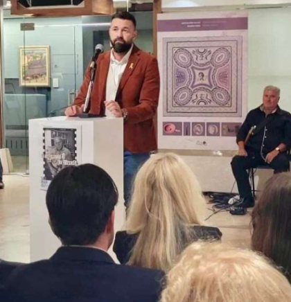 Festival 'Sidranovi dani' otvoren u Brusa bezistanu izložbom fotografija Milomira Kovačevića Stra&scaron;nog