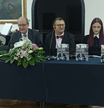 Izvje&scaron;taj sa promocije knjige 'O Rijeci s ljubavlju' autora Sabahudina Budimlije