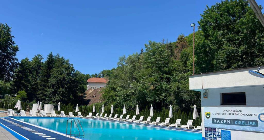 Te&scaron;anjski bazeni na izleti&scaron;tu Kiseljak počeli s radom, nepromijenjena cijena sezonskih karata 