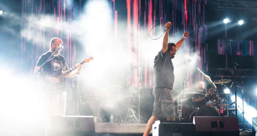 Mostar Summer Fest otvorio ljeto uz glazbeni spektakl i snažne nastupe Mayalesa, Zostera i Devita
